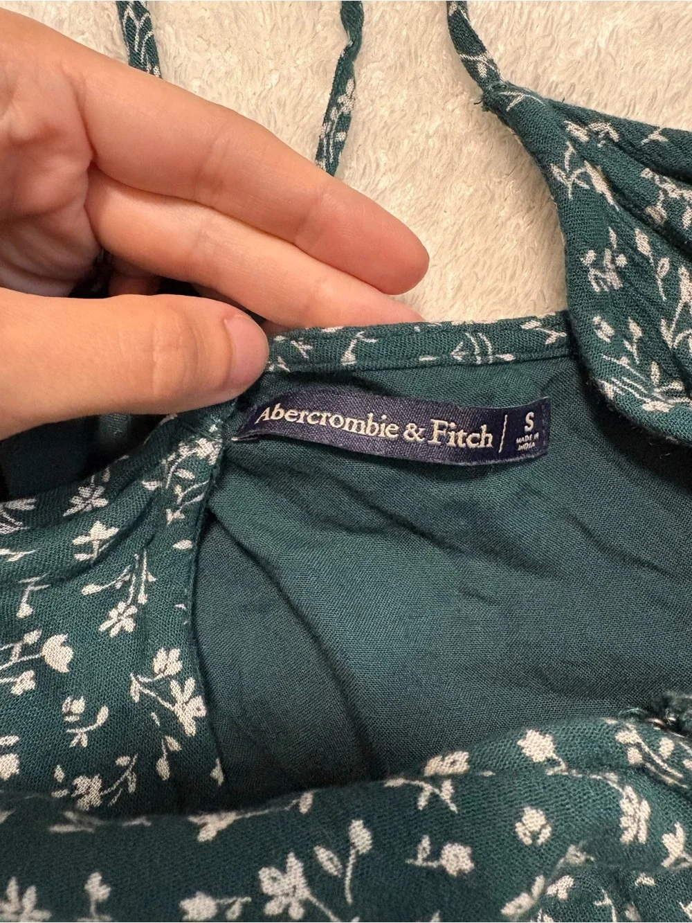 Abercrombie & Fitch Forest Green Floral Wrap Midi Dress - Picture 6 of 6